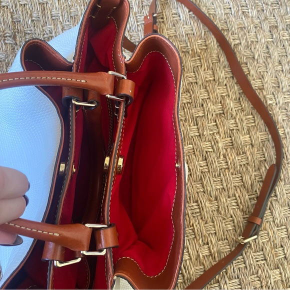 Dooney and Bourke City Flynn bag - Picture 6 of 8